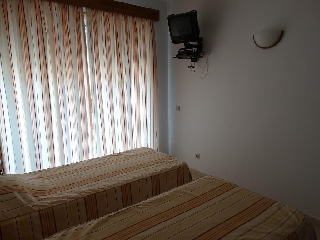 Hospedaria Descansa Pernas Monchique Bagian luar foto
